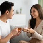 10 Contoh Love Language (Bahasa Cinta) dan Artinya untuk Pasangan