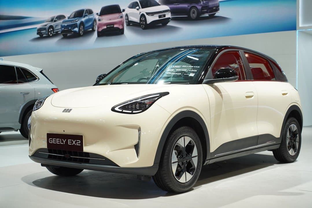Geely EX2 Siap Menggebrak GIIAS Surabaya 2026, Dua Mobil Baru Geely Akan Diluncurkan Tahun Ini