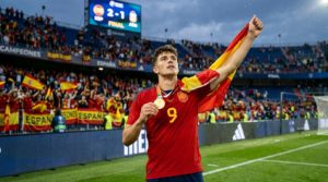 Profil Sergio Camello: Striker Muda Spanyol yang Bersinar di Rayo Vallecano