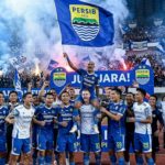 Persib Bandung: Sejarah, Prestasi, Skuad, dan Perjalanan di Liga Indonesia. buatkan gambar
