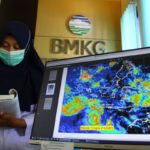 BMKG Siapkan 129 Sekolah Lapang 2027, Musim Hujan 2026 Terlambat: Apa Artinya?