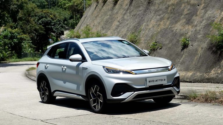 BYD M6 DM Buktikan Kehebatan Dual Mode, Menjadi Bintang Penjualan Mobil China di Indonesia