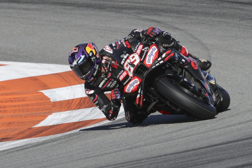 Jorge Martín Tetap Menjulang Puncak Klasemen MotoGP 2026 Meski Dikejar Marc Márquez
