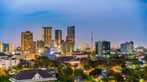 Surabaya Bercahaya: DBL 2026, Seragam Batik, dan Persiapan TKA Menjadi Sorotan 2026