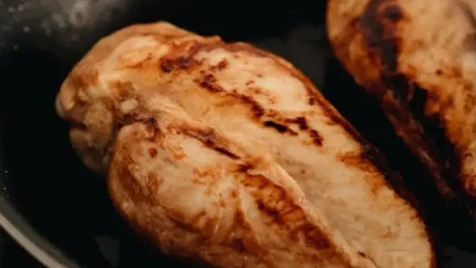 Ayam Terasa Pahit? Tenang, Ini Cara Mengatasinya