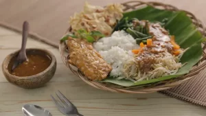 Resep Bumbu Pecel Vegan Tanpa Terasi Tetap Lezat