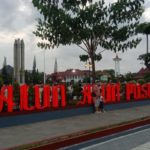 Alun‑Alun Indramayu Rusak Rp100 Juta, Bupati Lucky Hakim Tuntut Tanggung Jawab & Petambak Bawa 3 Karung Koin Protes