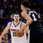 Drama Menegangkan Spurs vs Nuggets: Jokic Siap Beraksi di Laga Penentu Playoff
