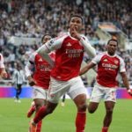 Dramatis! Arsenal Menangkan Newcastle, Tottenham Selamat, dan Prediksi Superkomputer Premier League table 2025-26