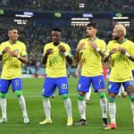 Dua Gol Pengujung Vinícius Júnior Goyang Kroasia, Brasil Raih Kemenangan Besar di Persiapan Piala Dunia