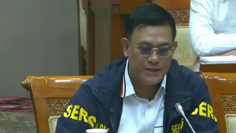 Dude Harlino Periksa Bareskrim, Terjerat Dugaan Penipuan Rp2,4 Triliun, Sementara Pinkan Mambo Ngamen di Jalanan