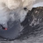 Gunung Dukono Meletus Kembali: Kolom Abu Mencapai Lebih dari 1.600 Meter, Warga Dihimbau Waspada