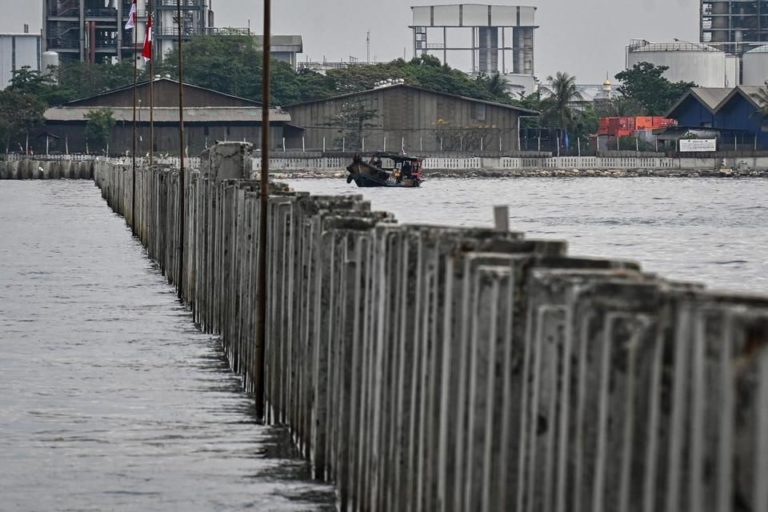 Jeritan Nelayan Jakarta Utara: Jalur Melaut Terganggu Proyek Pembangunan, Solusi Apa?