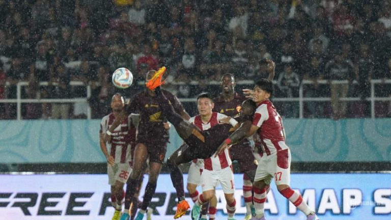Konaté Desak Premier League Ikuti Jejak Ligue 1: Dampak Penundaan dan Kontroversi di Lini Depan Liverpool