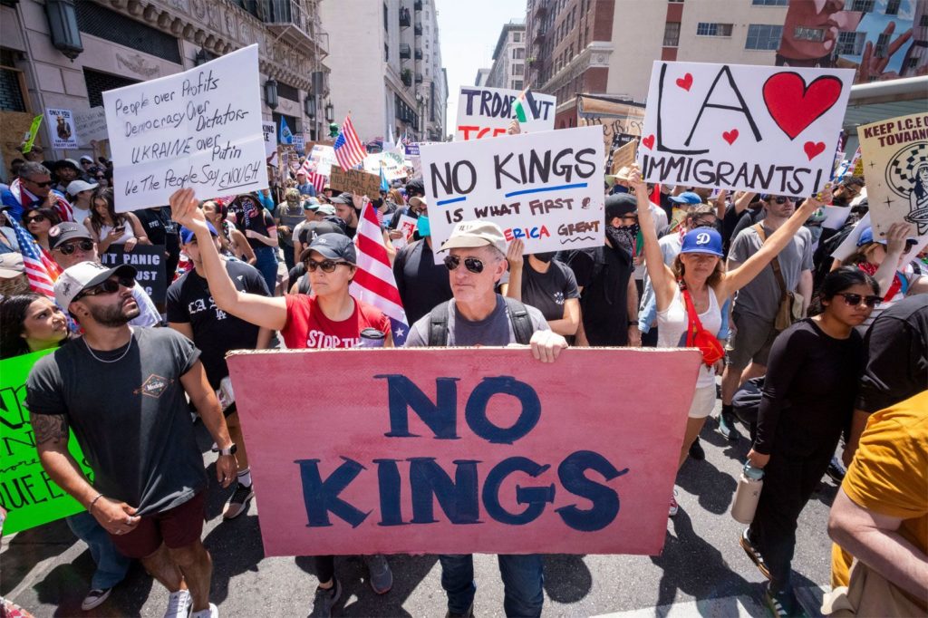 No Kings! Protes Jalanan yang Mengguncang Pilpres Sela Amerika Serikat