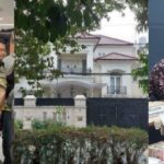 Penggeledahan Rumah Ono Surono: Pengacara Ungkap Kejanggalan Uang Arisan dan CCTV Mati