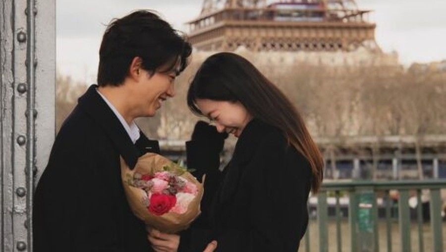 Pernikahan Privat Taecyeon Bocor, Foto Viral di Media Sosial – Privasi Selebriti Dipertaruhkan!