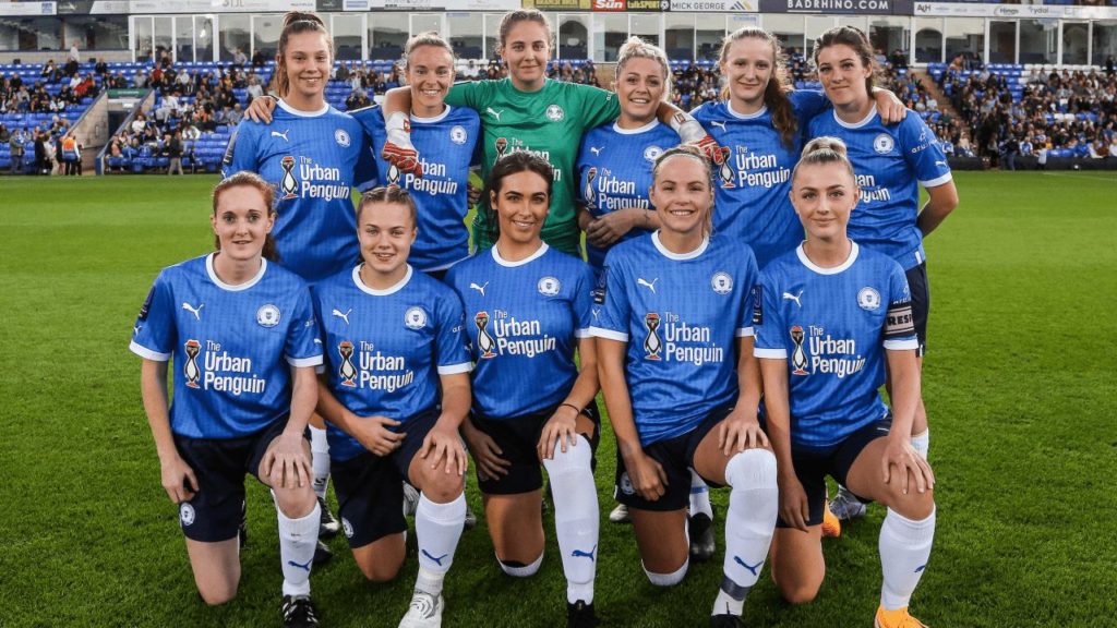 Peterborough United Guncang Musim Akhir: Posh Men Mengejar Keselamatan, Sementara Posh Women Raih Gelar Tak Terkalahkan