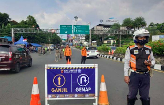 Polres Bogor Terapkan Ganjil-Genap di Puncak: Antisipasi Kemacetan Akhir Pekan dan Dampaknya pada Event Domino Nasional