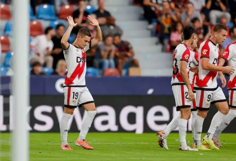 Rayo Vallecano vs Strasbourg: Duel Taktik yang Bisa Menentukan Pintu Kejuaraan Ligue Conference