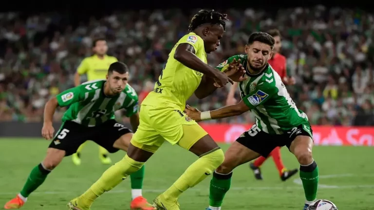 Real Betis Siap Gempur di LaLiga dan Europa League: Drama di Camp Nou, Braga, dan Osasuna