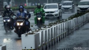 Waspada! Prediksi Hujan Jaksel dan Jaktim Membasahi Jakarta Hari Ini