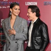 Zendaya Ungkap Momen Akrab yang Bikin Ia Yakin Tom Holland Pasangan Sejati, Serta Keputusan Menjaga Privasi Hubungan