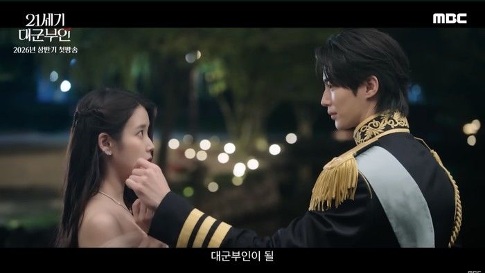 IU dan Byeon Woo Seok Minta Maaf Atas Kontroversi Drama Perfect Crown