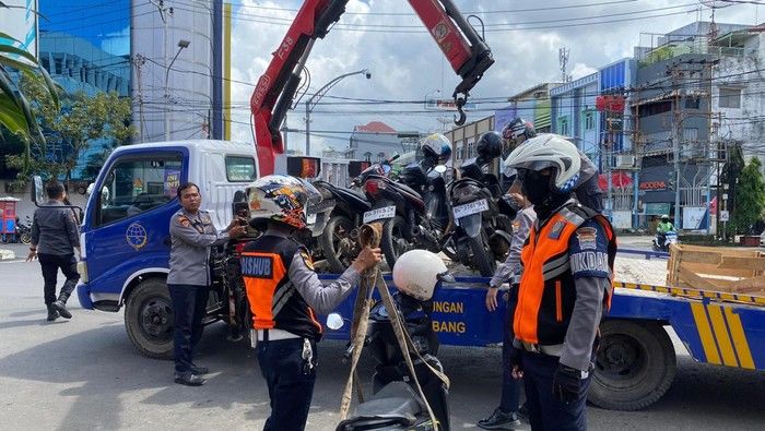 Pemecatan Dishub Palembang: 5 Petugas Dihapus karena Razia Ilegal yang Picu Kecelakaan Beruntun!