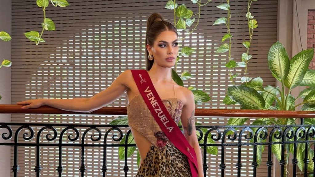 Pesona Anna Blanco: 7 Momen Memukau Miss Charm 2025 di Indonesia yang Tak Terlupakan