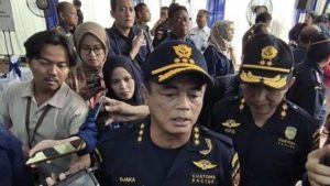 Purbaya Akan Copot Dirjen Bea Cukai jika Terbukti Bersalah