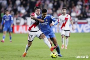 Strasbourg Gagal di Tangan Rayo Vallecano: Impian Eropa Sirna