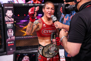 Cris Cyborg: Ikon MMA yang Membuka Pintu untuk Perempuan di Dunia Pertarungan