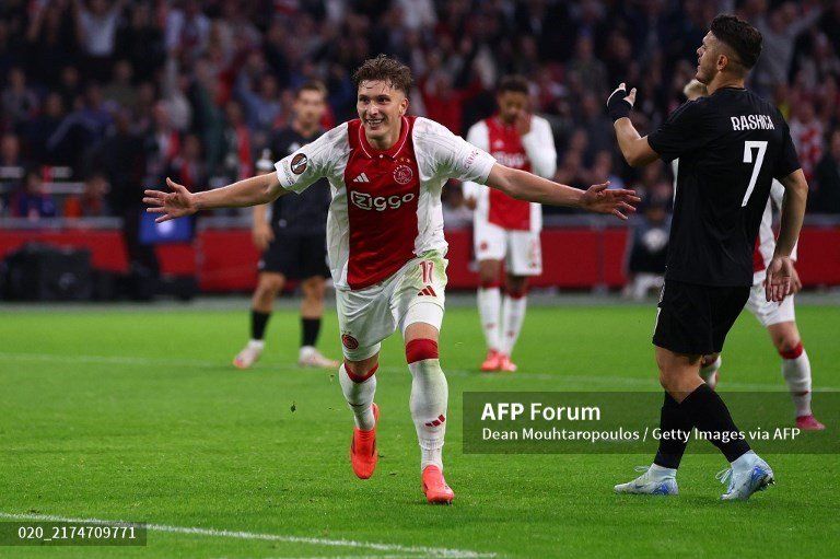 Drama UEFA Conference League: Brighton Imbang, Ajax Menang Besar, dan Rovers Terancam Eliminasi