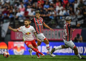 Bragantino vs Vitória: Duel Penuh Ketegangan, Satu Tim Menangkap Gelombang, Satu Menghadapi Turunnya Form