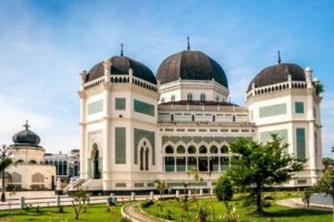 Medan Terpukul: Dari Ijazah Terlupakan hingga Kereta Misterius dan WNI di Perang—Semua Terungkap!