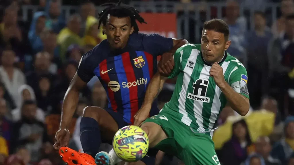 Transfer Barcelona Betis: Bagaimana Pasar Gelar Tertinggi Menggerakkan Liga Spanyol