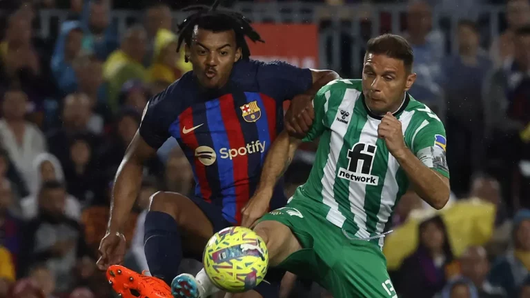 Transfer Barcelona Betis: Bagaimana Pasar Gelar Tertinggi Menggerakkan Liga Spanyol